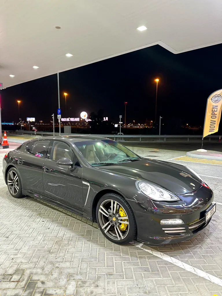 بورش باناميرا 2013